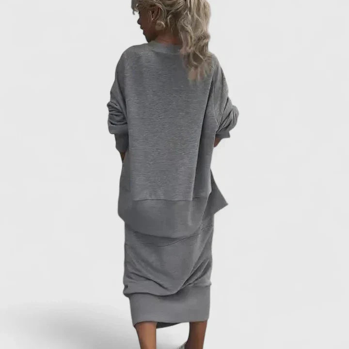 Sandra | Classic Oversized Sweatshirt and Maxi Skirt Set