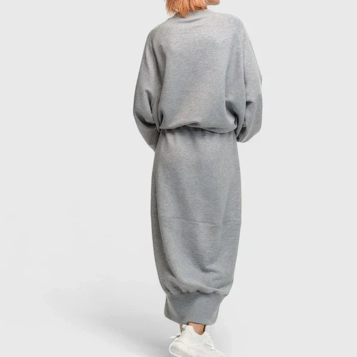 Sandra | Classic Oversized Sweatshirt and Maxi Skirt Set